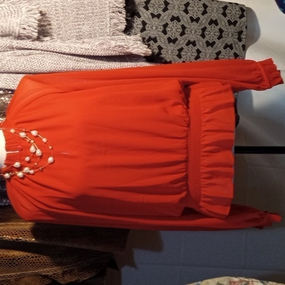 Ann Taylor Tops - ANN TAYLOR SHEET BLOUSE